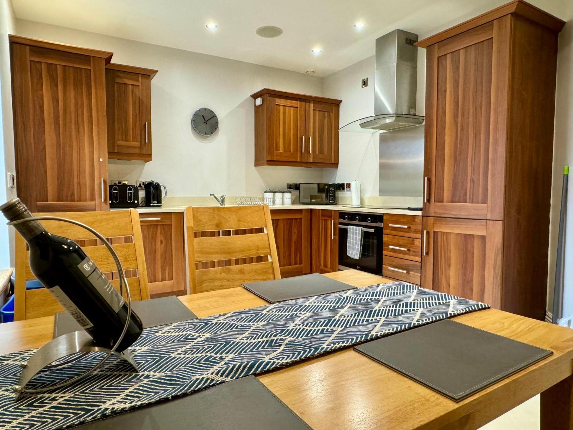 3 Castle Hume Court Holiday House เอนนิสคิลเลน ภายนอก รูปภาพ